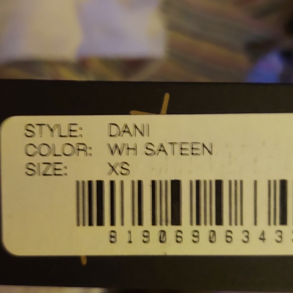 Petersyn By Revolve Dani one-shoulder Top in White - Picture 3 of 3